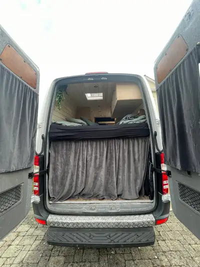 Mercedes-Benz Sprinter 313 CDI — Utilitaire fiable, 68'000 km, sans sinistre — tableau de bord
