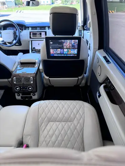 Range Rover LWB 5.0 V8 Superchargé — Le SUV prestige britannique par excellence — Miniatura 22
