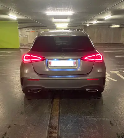 Mercedes-Benz Classe A 220 AMG Line — Berline compacte dynamique 4Matic 190 ch — détail
