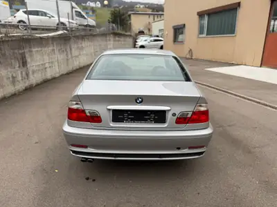 BMW 328Ci Coupé 2000 — Élégance sportive et fiabilité allemande — arrière