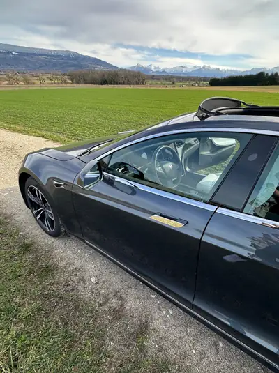 Tesla Model S 100 D Performance — Berline électrique haute performance, 38'400 km — Miniatura 15