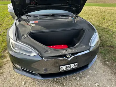 Tesla Model S 100 D Performance — Berline électrique haute performance, 38'400 km — Miniatura 16
