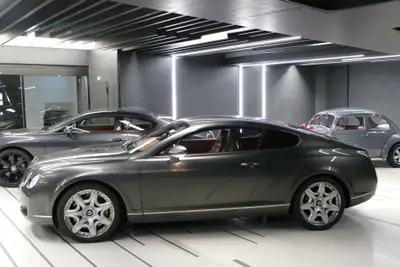 Bentley Continental GT 6.0 Mulliner 2005 — Coupé grand tourisme de prestige, moteur W12 560 ch — Seitenansicht