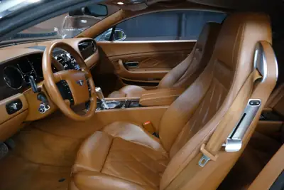Bentley Continental GT 6.0 Mulliner 2005 — Coupé grand tourisme de prestige, moteur W12 560 ch — Miniatur 12