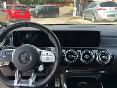 Mercedes-AMG A 35 4Matic Speedshift — Sportive compacte 306 ch, kilométrage faible — dettaglio