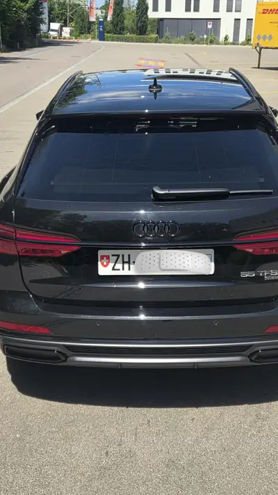 Audi A6 55 TFSIe Sport Quattro — Break hybride rechargeable, 60'000 km — Seitenansicht