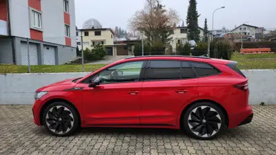 Skoda Enyaq iV 80 — SUV électrique performant, 83'000 km seulement — vista esterna