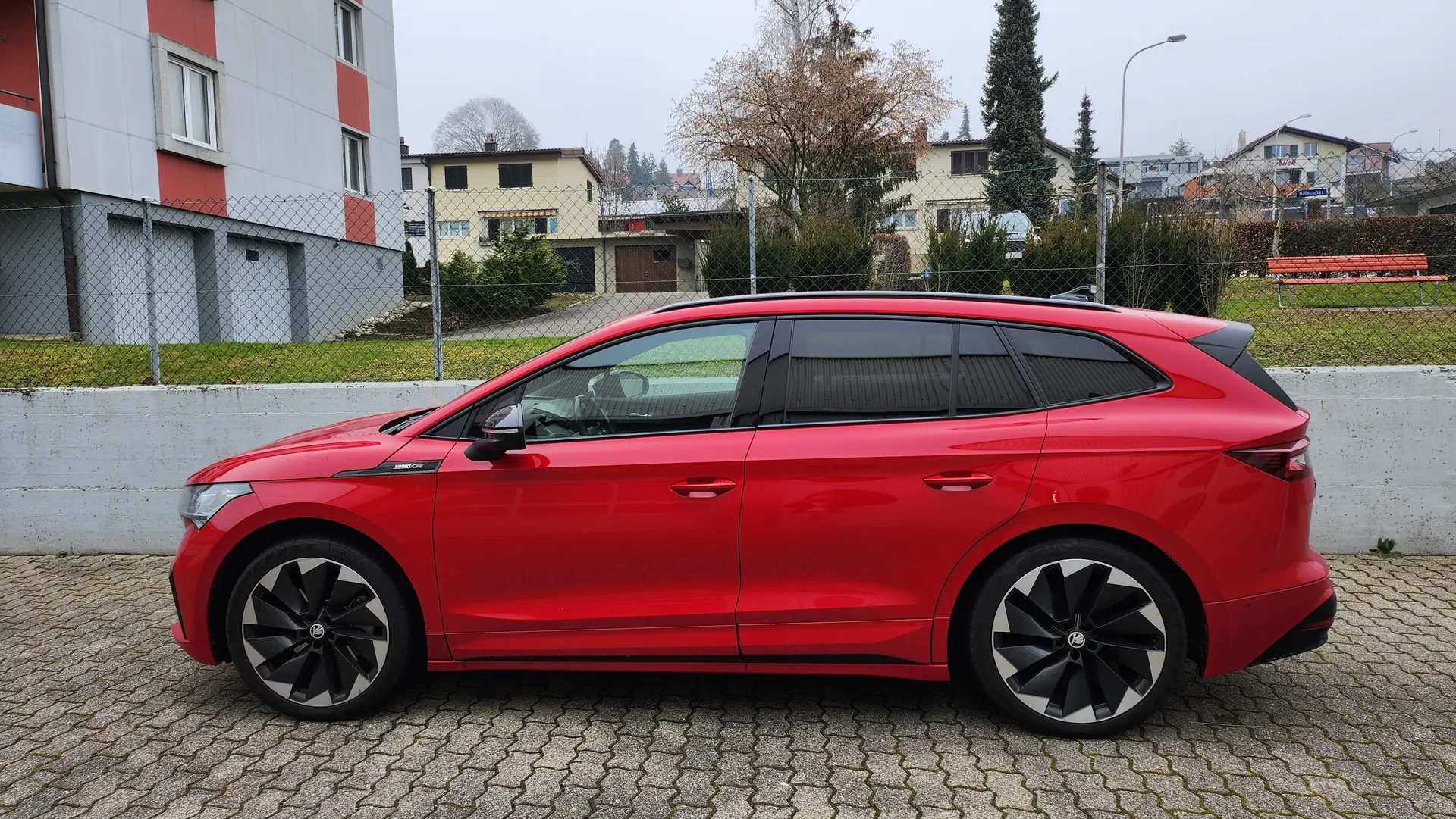 Skoda Enyaq iV 80 — SUV électrique performant, 83'000 km seulement