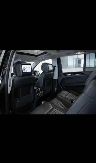 Mercedes-Benz GLS 350 d 4Matic — SUV 7 places diesel, 75'000 km seulement — Miniatur 9