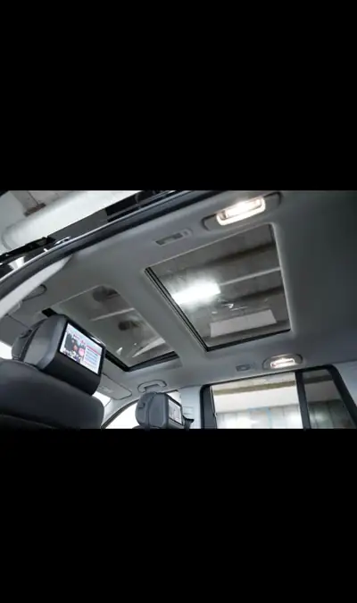 Mercedes-Benz GLS 350 d 4Matic — SUV 7 places diesel, 75'000 km seulement — Miniatur 10