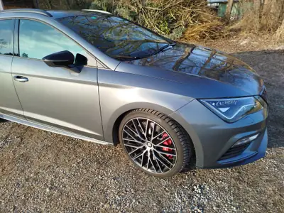 SEAT Leon ST Cupra 370 4Drive — SUV break sportif, 370 ch et transmission intégrale — Armaturenbrett