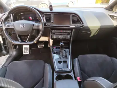 SEAT Leon ST Cupra 370 4Drive — SUV break sportif, 370 ch et transmission intégrale — Miniatur 9