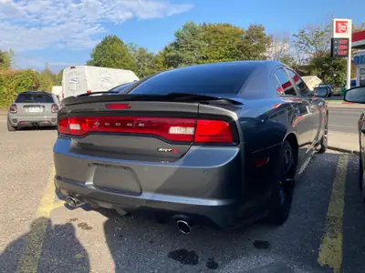 Dodge Charger 2012 — Muscle car américain 482 ch, sans accident — Miniatura 9