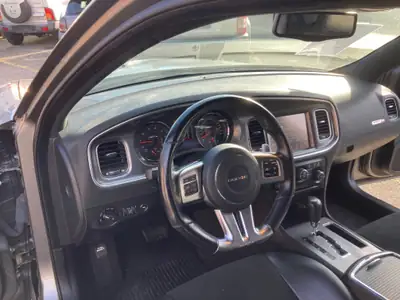 Dodge Charger 2012 — Muscle car américain 482 ch, sans accident — Miniatura 12