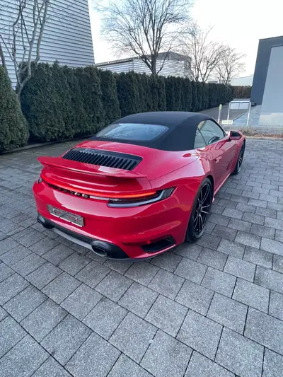 Porsche 911 Turbo S Cabriolet — 650 ch, décapotable sportive ultime avec garantie constructeur — detail