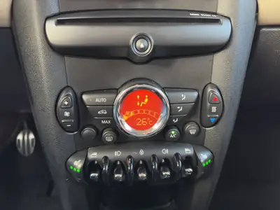 Mini Cooper S 2013 — Sportive compacte, 75'000 km, équipements premium — Miniatura 12