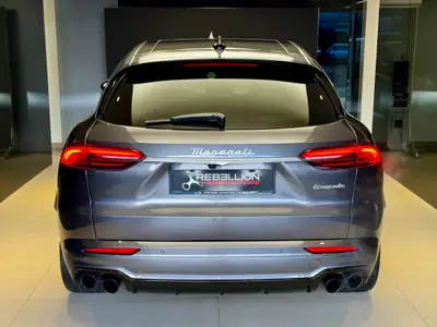 Maserati Grecale 2.0 MHEV Modena — SUV hybrid performant, 36'000 km seulement — Miniatur 7