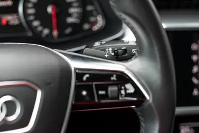 Audi A6 Avant 50 TDI Sport quattro — Break diesel hybride rechargeable, 65'200 km seulement — Thumbnail 18