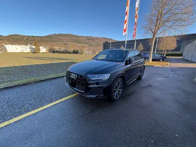Audi Q7 50 TDI quattro S Line — SUV premium 7 places, 45 000 km seulement — vue extérieure