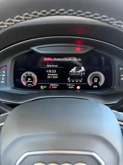 Audi Q7 50 TDI quattro S Line — SUV premium 7 places, 45 000 km seulement — intérieur