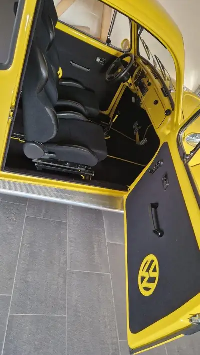 VW Käfer 1835 cm³ — L'icône jaune des années 70, histoire et authenticité — Miniature 11