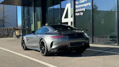Mercedes-AMG GT R — Coupé sportif 585 ch, moins de 28 000 km — Thumbnail 16