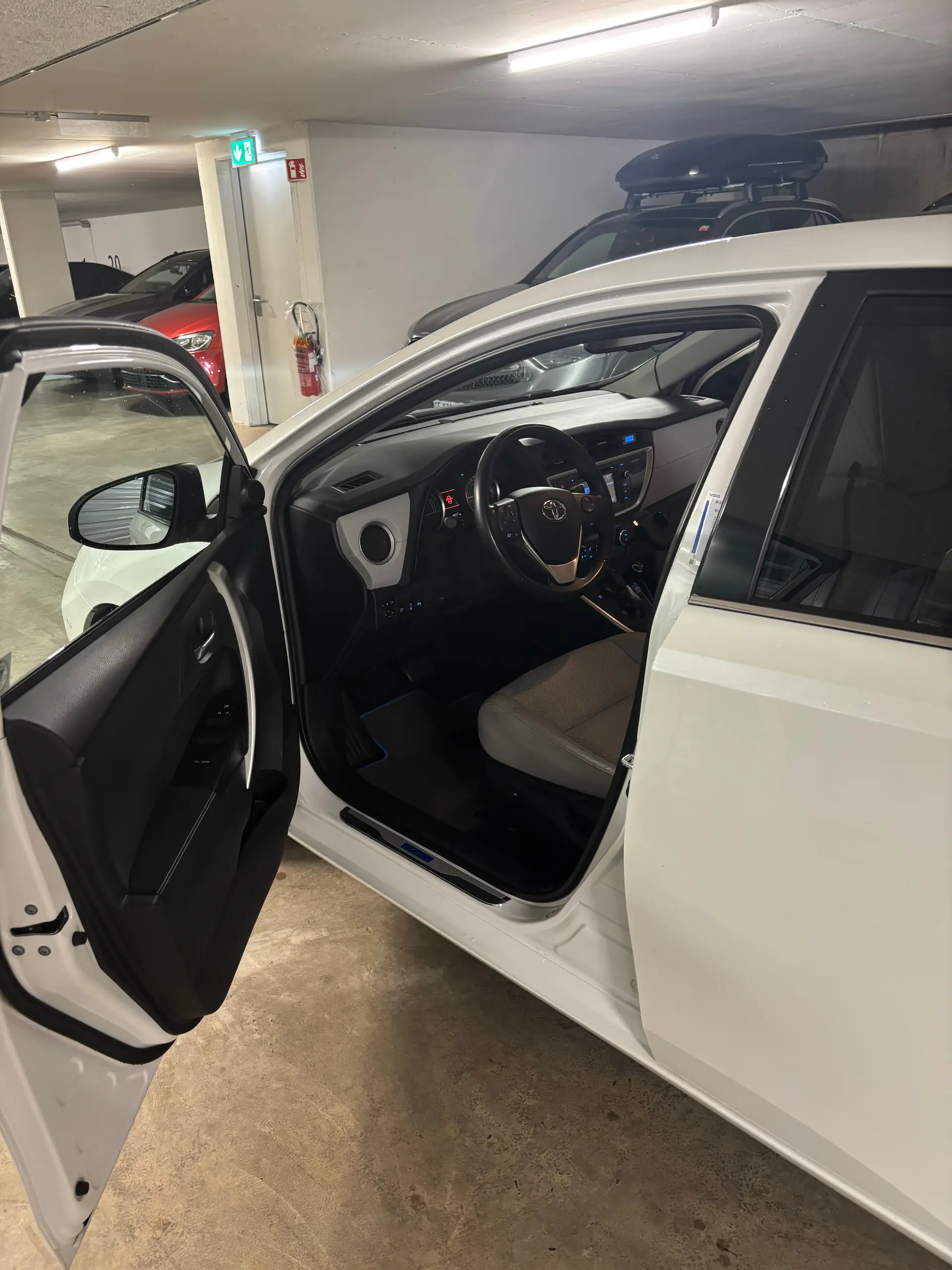 Toyota Auris 2013 occasion Geneve — 5