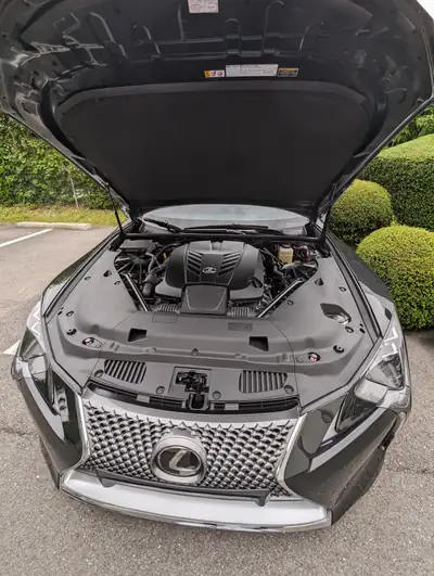 Lexus LC 500 Cabriolet V8 — Roadster de luxe, 463 ch et seulement 7'000 km — dettaglio