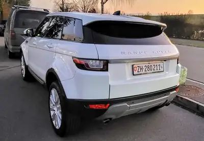 Land Rover Range Rover Evoque 2.0 TD4 — SUV Compact Diesel, Traction Intégrale, 101'000 km — détail
