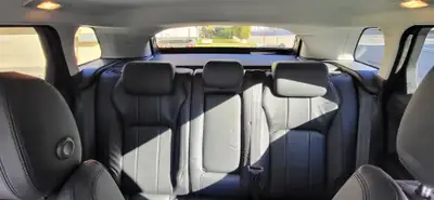 Land Rover Range Rover Evoque 2.0 TD4 — SUV Compact Diesel, Traction Intégrale, 101'000 km — Miniature 9