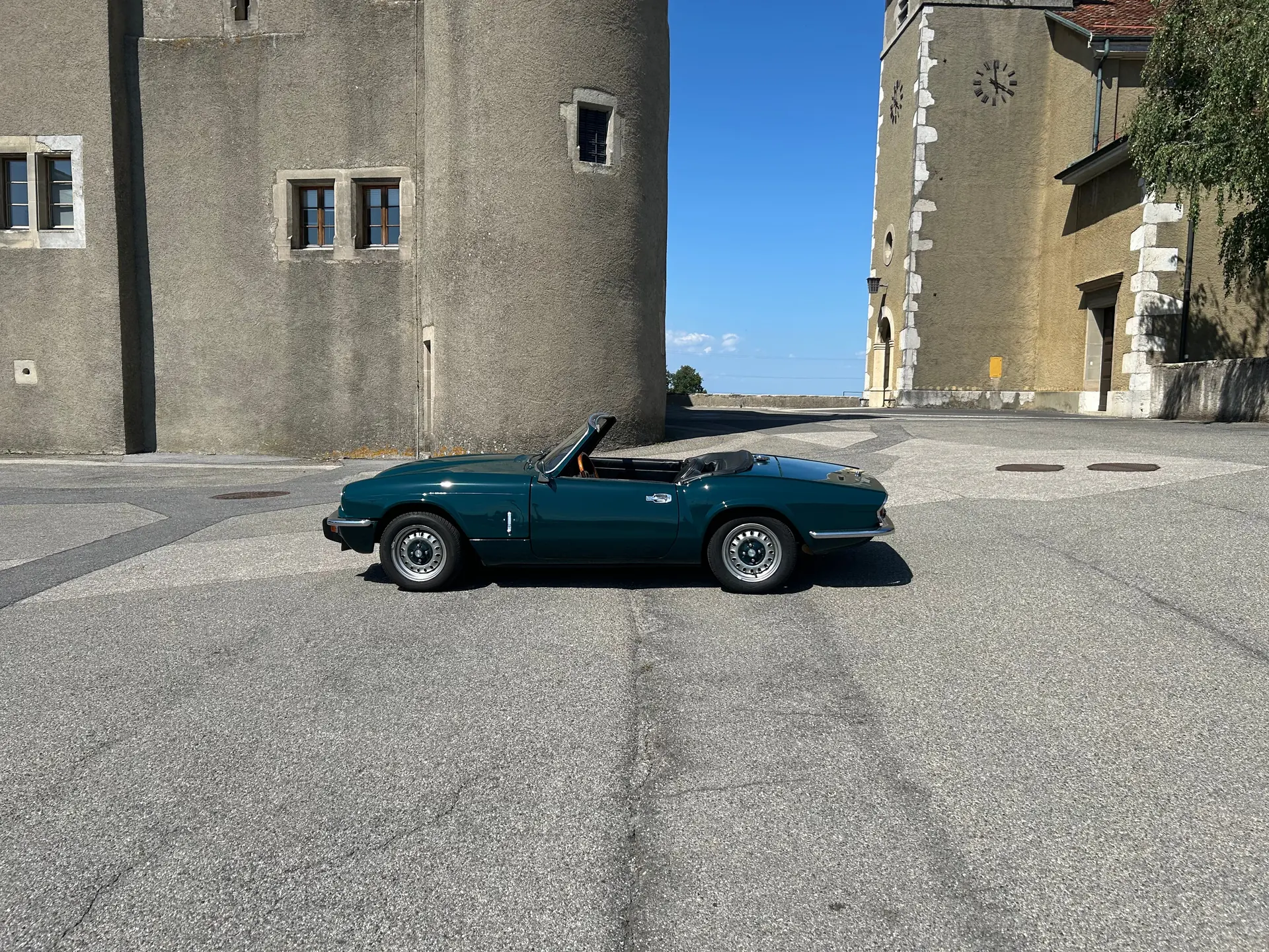 Triumph Spitfire 1973 — Roadster mythique britannique, 59'000 km seulement — vue extérieure