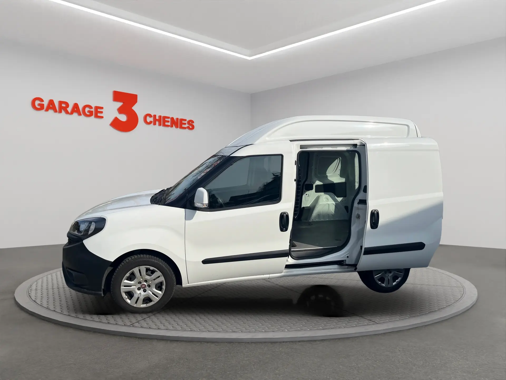 Fiat Doblo 2021 occasion Chêne-Bourg — 2