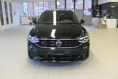 VW Tiguan TDI SCR R-Line DSG — SUV diesel performant, 68'000 km seulement — Innenraum