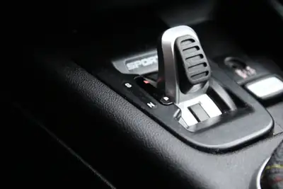 Fiat Punto Abarth 2012 — Sportive compacte, 163 ch, entretien à jour — Miniature 9