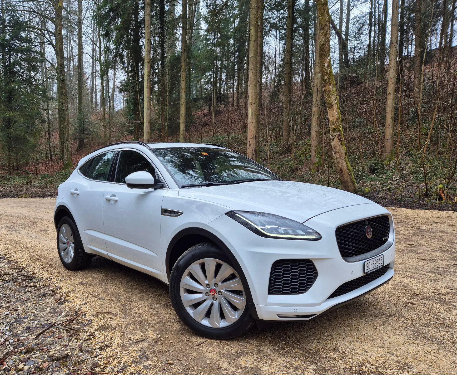 Jaguar E-Pace 2018 occasion Bellach — 3