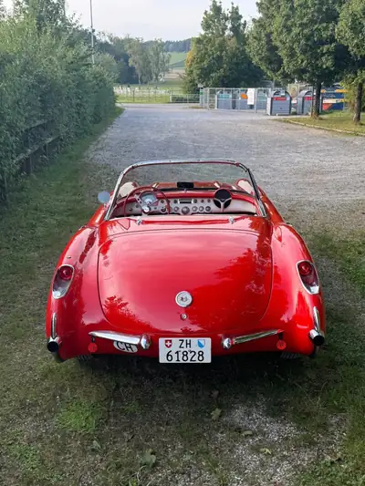 Chevrolet Corvette Cabriolet 1956 — Légende américaine, état impeccable — intérieur