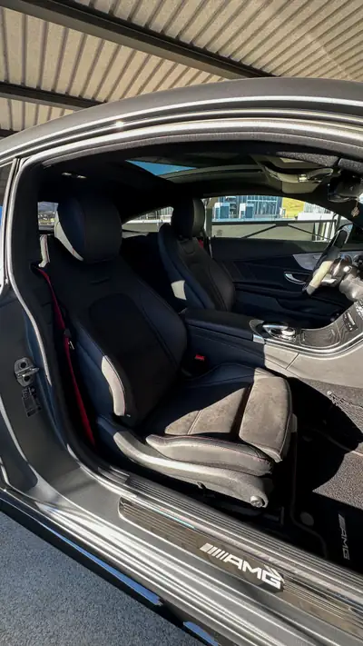 Mercedes-AMG C 43 Coupé — 367 ch, design sportif, entretien premium inclus — Miniatur 8