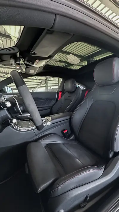 Mercedes-AMG C 43 Coupé — 367 ch, design sportif, entretien premium inclus — Miniatur 10