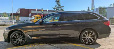 BMW 520d Touring Luxury Line — Break diesel performant, 130'000 km, sans sinistre — Heckansicht