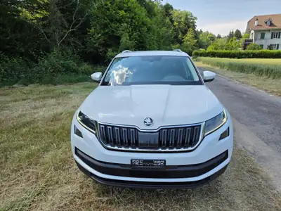 Skoda Kodiaq 2.0 TSI 180ch 4x4 Style — SUV premium 7 places, entretien maîtrisé — vue extérieure