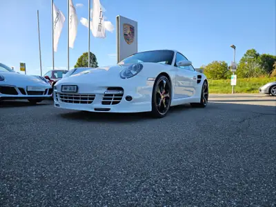 Porsche 911 Turbo 2008 — Légendaire Mezger, état collection, sans sinistre — interni
