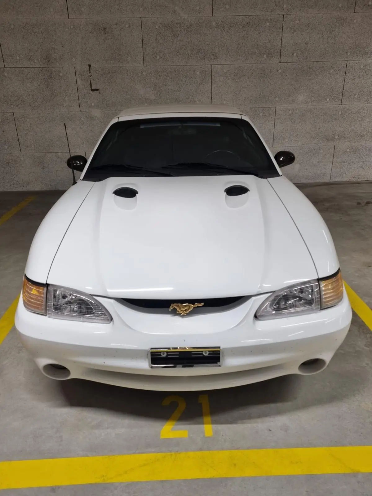 Ford Mustang Cobra SVT 4.6L V8 — Cabriolet légendaire, 320 ch purs — vue extérieure