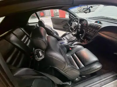 Ford Mustang Cobra SVT 4.6L V8 — Cabriolet légendaire, 320 ch purs — Miniature 9