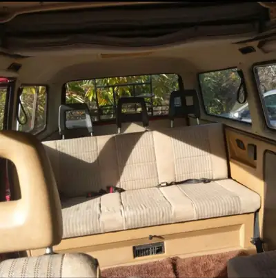 VW T3 Typ 2 Multivan Turbodiesel — Mythique van des années 80, moteur récent — cruscotto