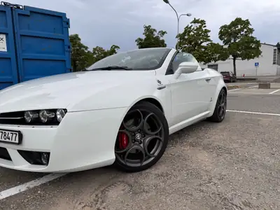 Alfa Romeo Spider 1.8 TBi — Cabriolet légendaire, 80'000 km, entretien récent — vista posteriore