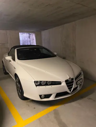 Alfa Romeo Spider 1.8 TBi — Cabriolet légendaire, 80'000 km, entretien récent — vista esterna