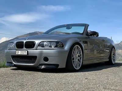 BMW M3 Cabriolet 2003 — Roadster sportif légendaire, moteur 343 ch — vista esterna