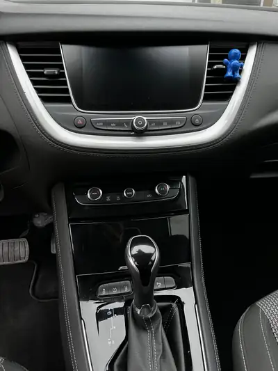 Opel Grandland X 1.2i Turbo — SUV compact fiable, seulement 52 000 km — Thumbnail 7