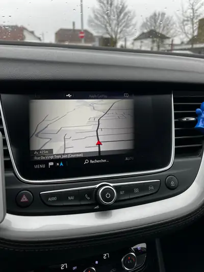 Opel Grandland X 1.2i Turbo — SUV compact fiable, seulement 52 000 km — Thumbnail 9