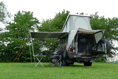 Toyota Land Cruiser HZJ78 — Légende du tout-terrain, prêt pour l'expédition — Detail